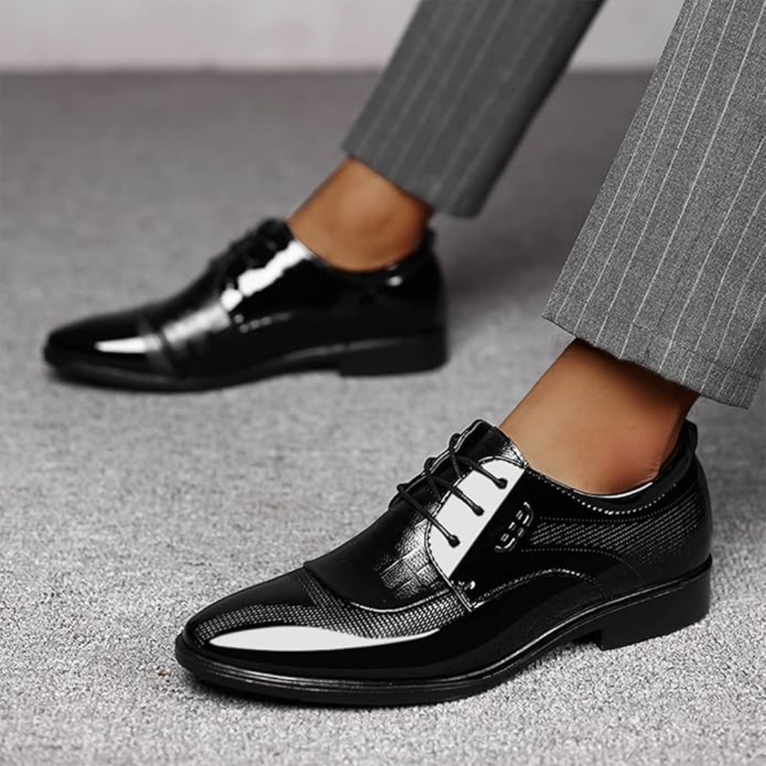 Derivo Derby Vernice – Stonowana elegancja i męska wyrafinowana forma