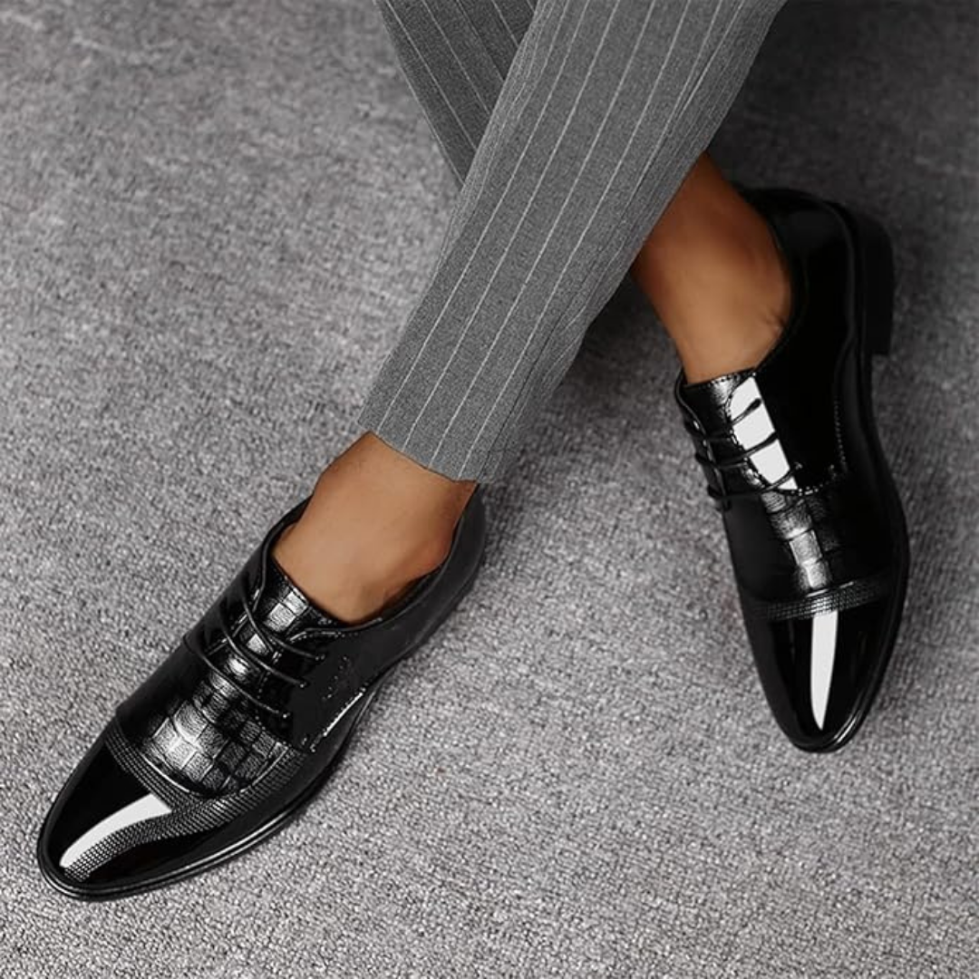 Derivo Derby Vernice – Stonowana elegancja i męska wyrafinowana forma